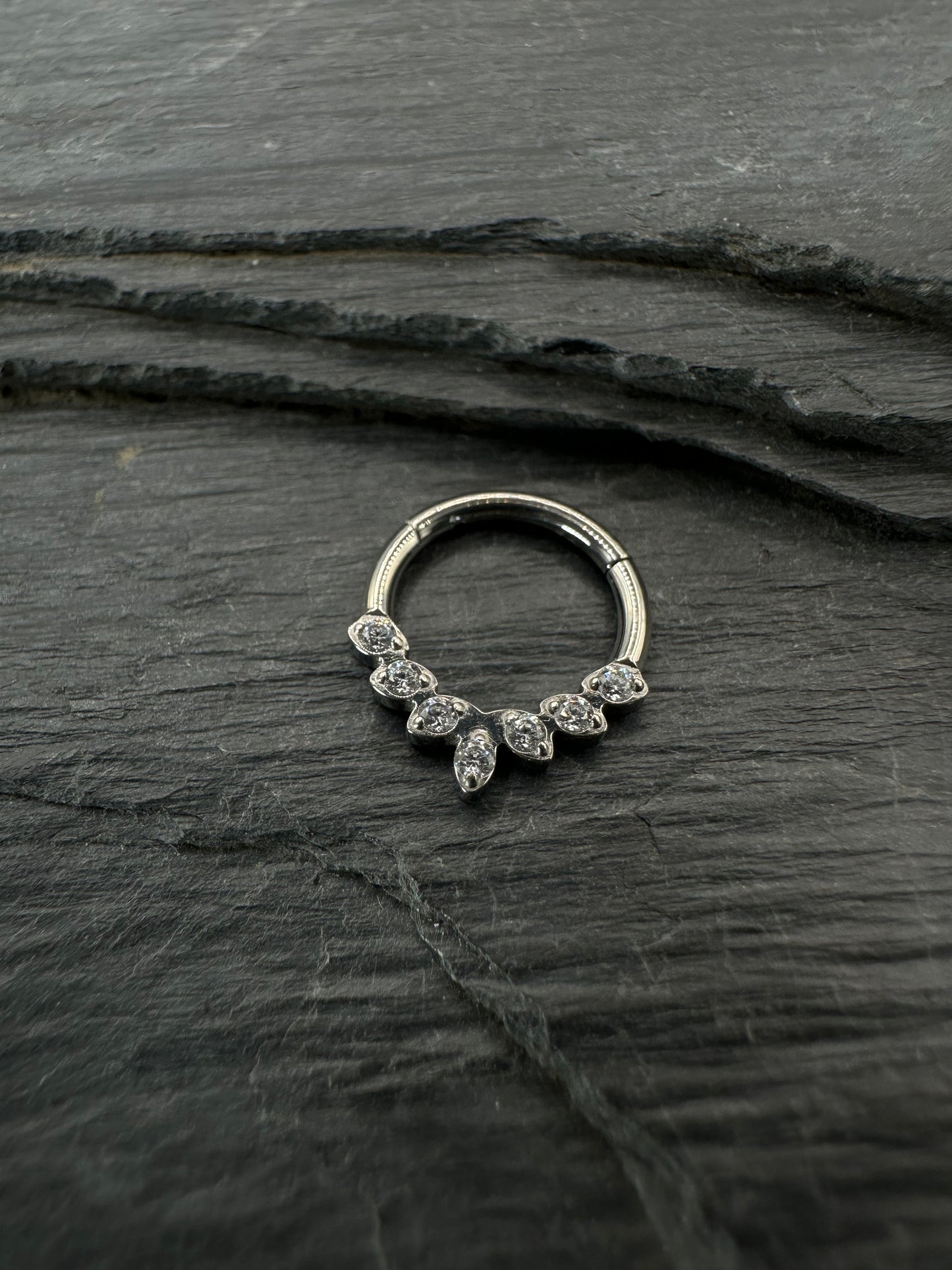 🖤